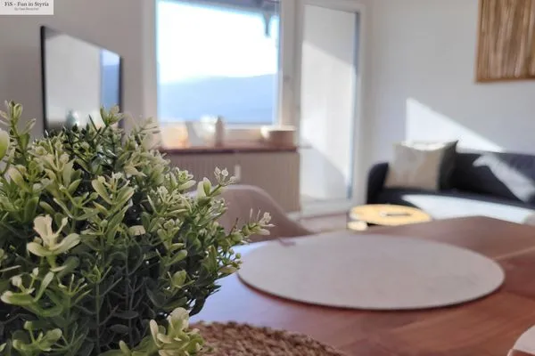 Dekoratives Detail  Auszeit in den Alpen