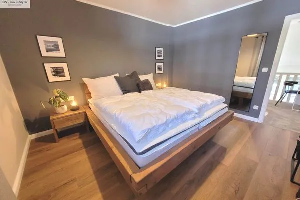 Bett  Auszeit in den Alpen