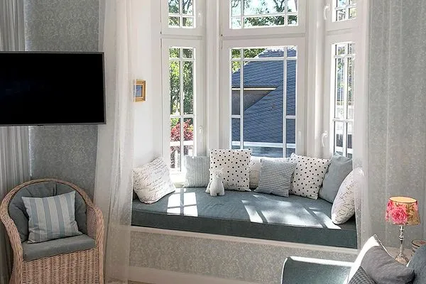 Wohnzimmer  Villa Svanen App. 2 - Frühstücken mit Blick aufs Meer - Urlaub mit einzigartigem Meerblick