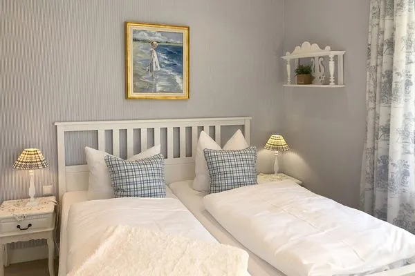 Schlafzimmer  Villa Svanen App. 2 - Frühstücken mit Blick aufs Meer - Urlaub mit einzigartigem Meerblick