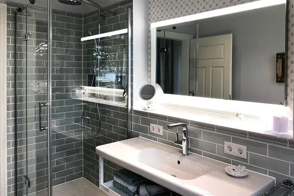 Badezimmer  Villa Svanen App. 2 - Frühstücken mit Blick aufs Meer - Urlaub mit einzigartigem Meerblick