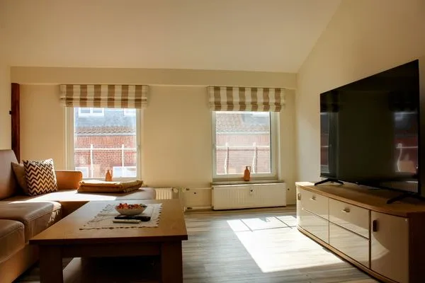   Moderne FeWo am Malchower See