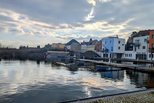   Moderne FeWo am Malchower See