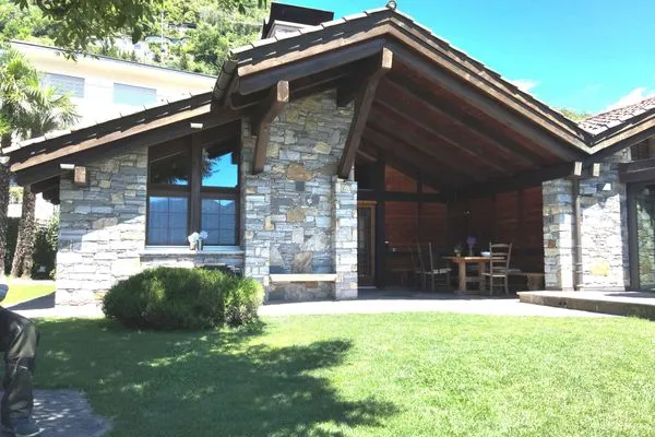   Case Rustico Moderne