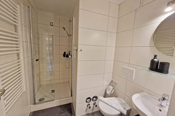 Badezimmer  Villa Monika, App. 3 - Deine Auszeit- in der Sassnitzer Altstadt