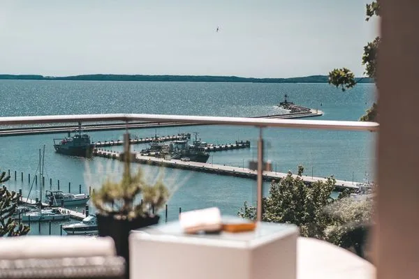 Meerblick  Villa Friede-Marie, App. Ostseeweitblick - mit traumhaften Meerblick