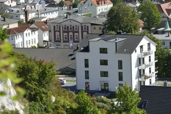 Vogelperspektive  Villa am Kreidebruch, FeWo OstseeWeitblick - Panoramablick auf die Ostsee