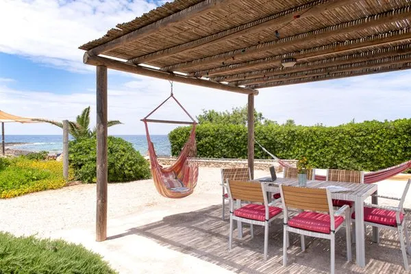 Garden  Esperides by the sea