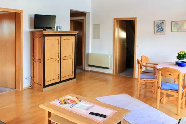 Ferienhaus Kuprella Ferienwohnung Kuprella 2 Nonnenhorn - 