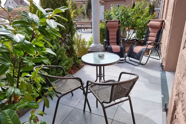   Appartement 1 mit Terrasse