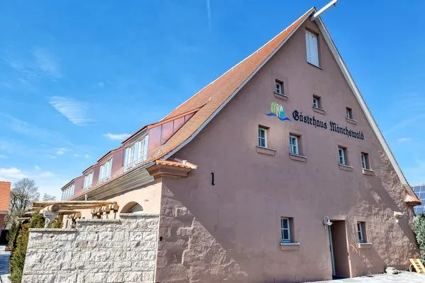   Appartement 2 mit Terrasse