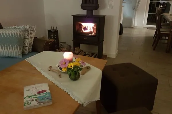 Wohnzimmer  Familienhaus Sonne - mit Gartengrundstück