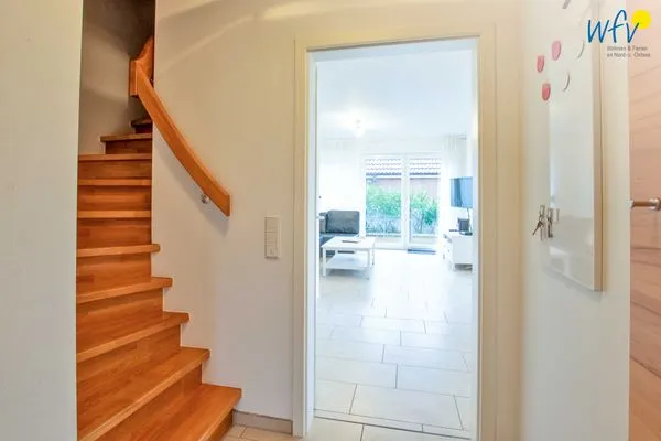 Treppe zur oberen Etage Ferienhaus Upholmstraße 105a Röverland