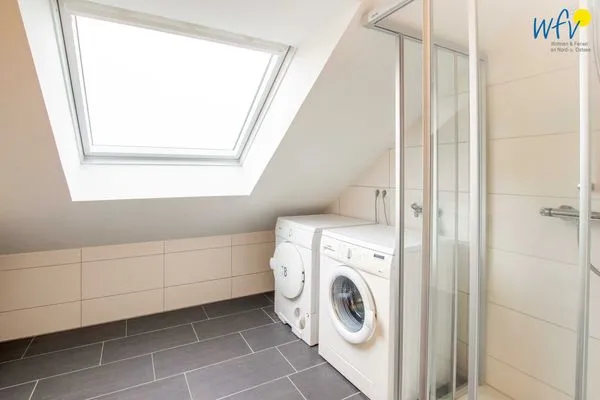 Badezimmer Ferienhaus Upholmstraße 105a Röverland