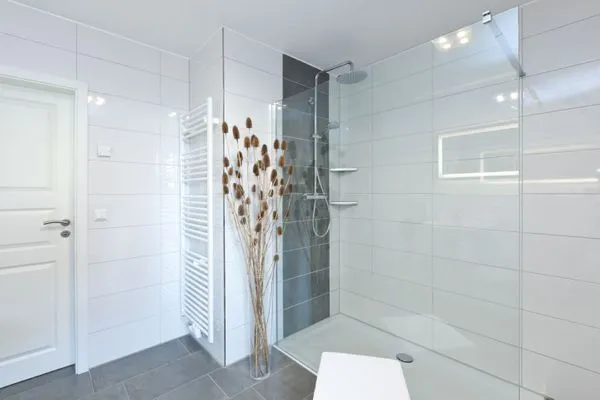   unter den Kiefern 98 EG