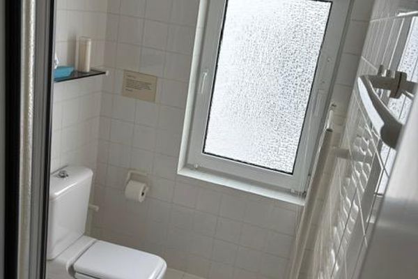  Ferienwohnung Lennermann Norderney - Badezimmer