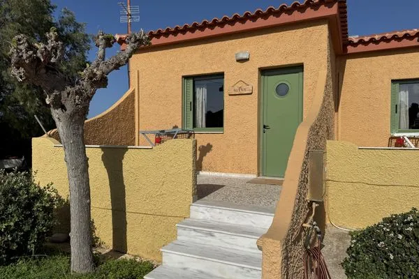 Facade / entrance  Esperides by the sea