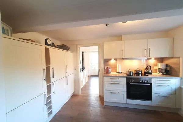 Küche / Küchenzeile  Uijs Hüs