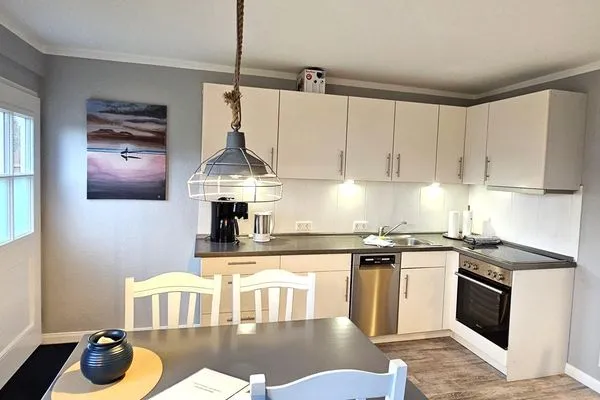 Küche / Küchenzeile  Nis Puk _FW Gröde (EG)