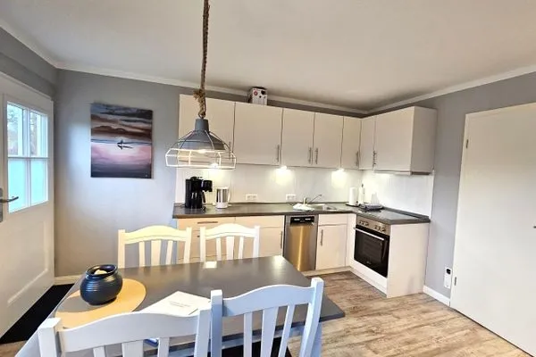 Küche / Küchenzeile  Nis Puk _FW Gröde (EG)