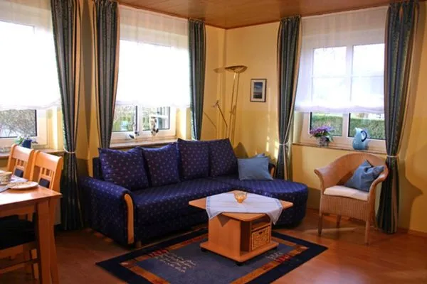 Wohnzimmer  Nis Puk _FW Habel (EG)