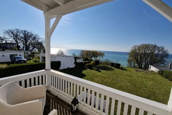 Meerblick  Meerblick-Ferienwohnung - Villa Bertha's Heim