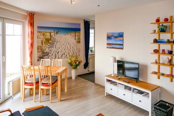 Wohnzimmer  Ferienappartement Fraenzi - mit herrlichem Meerblick