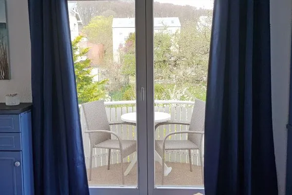 Gartenblick  Wohnung 10 - Kleiner Leuchtturm- in der Villa Monika