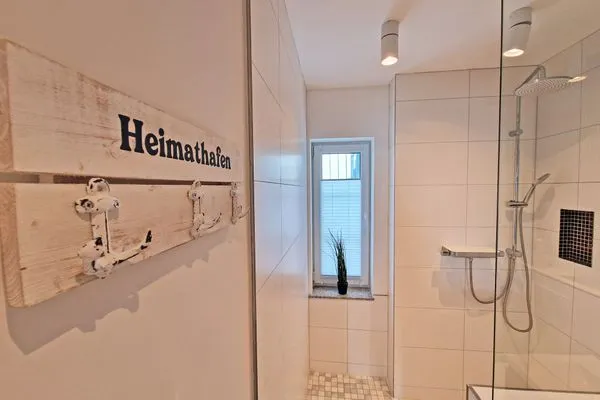Badezimmer  Villa Küstenperle - App. Auszeit - Meerblick pur!