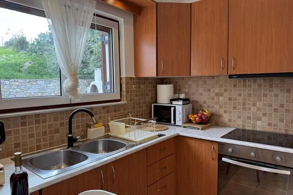 Kitchen  Jassemi Studio