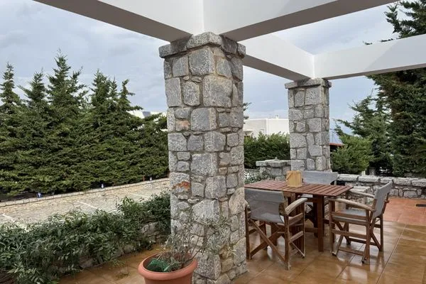 Terrace  Jassemi Studio