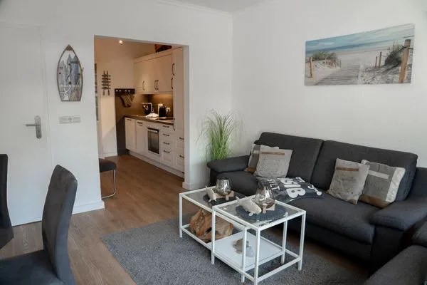 Wohnzimmer EG  Lister Tor 14