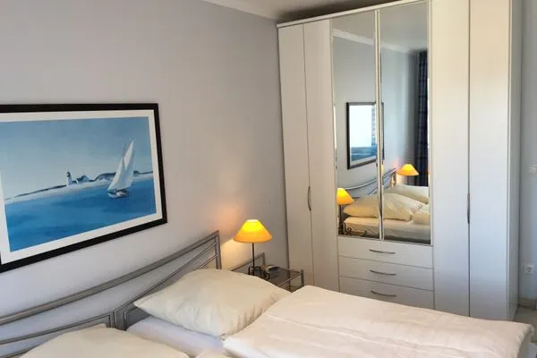 Schlafzimmer  (STR150b) Ferienwohnung "Residenz Johannsens - App. 20" F****