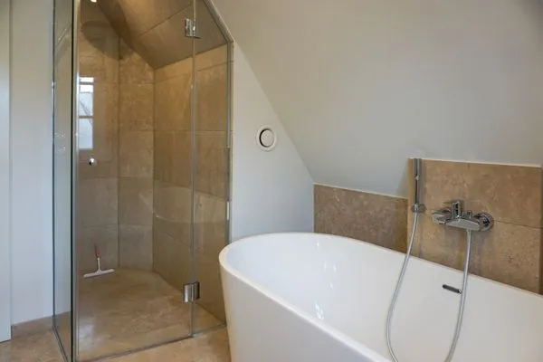 Badezimmer  Lachmöwe