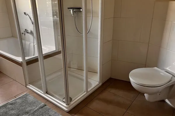Badezimmer  Ferienwohnung Guder