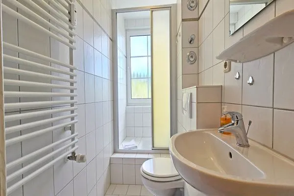 Badezimmer  Bädervilla Emma - Ferienwohnung Ostseepanorama