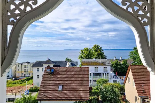 Meerblick  Bädervilla Emma - Ferienwohnung Ostseepanorama
