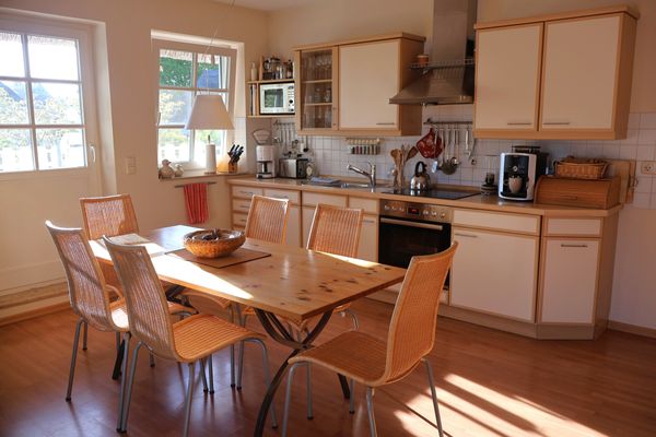  App. 12, Holzerland Erholungsort Born - 