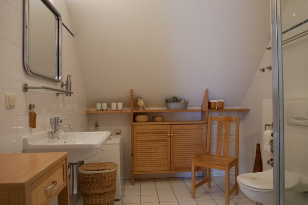  App. 12, Holzerland Erholungsort Born - 