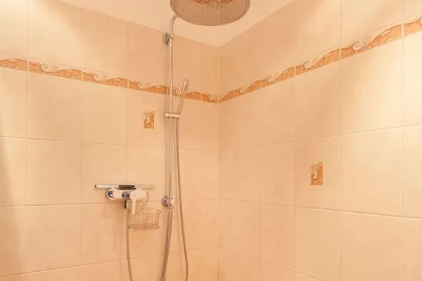 Badezimmer  Villa Friede-Marie, App. Meeresidyll - mit herrlichem Ostseeblick und Balkon