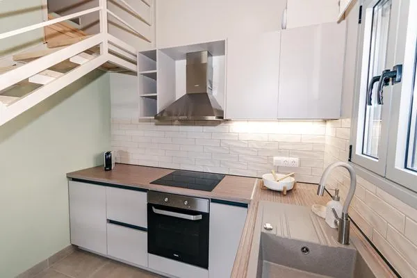 Kitchen  Helichrysum Lofts Family House