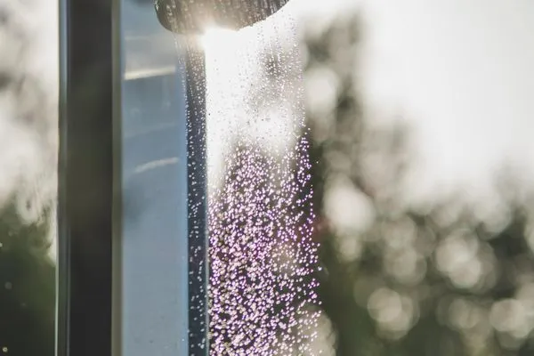 outdoor shower  Helichrysum Lofts Family House