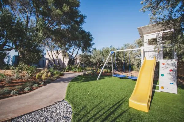 Playground  Helichrysum Lofts Junior House J2