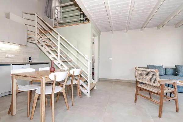 Kitchen  Helichrysum Lofts Junior House J3