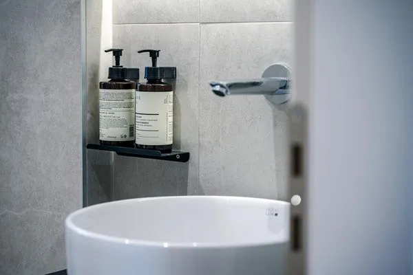 Bathroom  Helichrysum Lofts Junior House J3