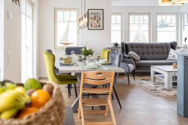 Wohnzimmer  Backbord