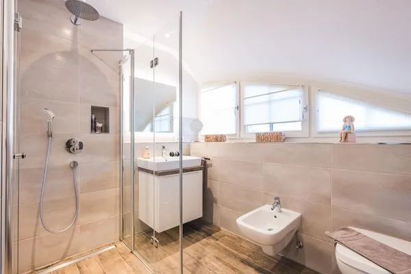 Badezimmer  Haus Pinguin