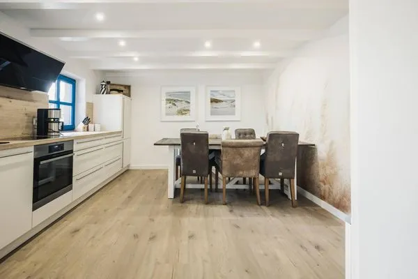 Küche / Küchenzeile  Höhensonne