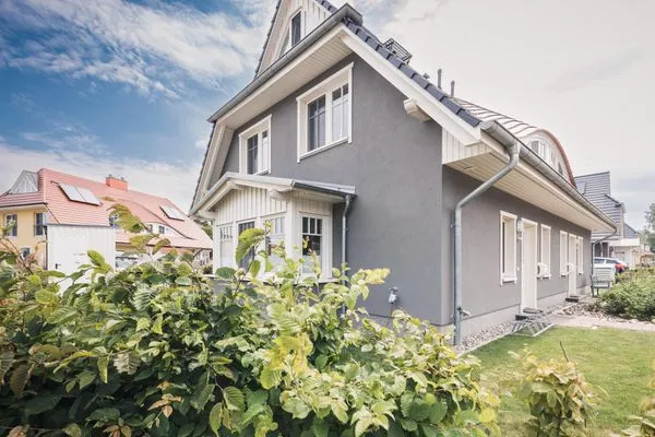 Hauptansicht  Hus Mats