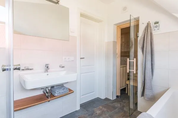 Badezimmer  Hus Meedland Ost